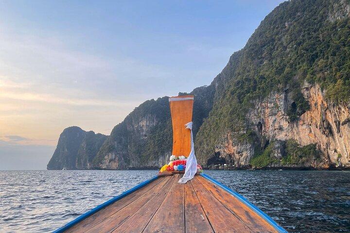 Erleben Sie Koh Phi Phi mit dem privaten Longtail Boot