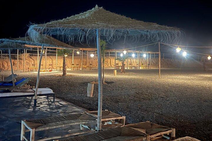 Agafay Desert Night Pass Dinner Show e Camel Ride Experience