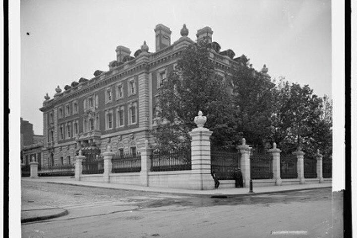 Bowery Boys' Gilded Age Mansions of 5th Avenueウォーキングツアー