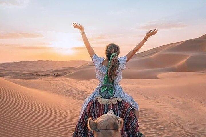 Dubai Desert Safari With Buffet Dinner Tour