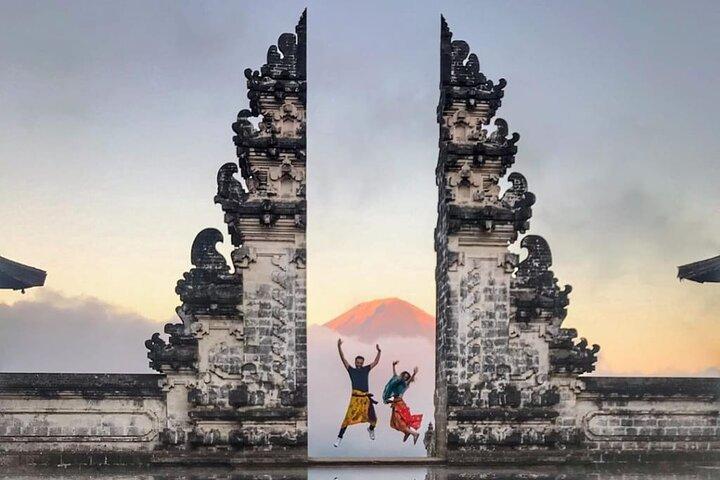Bali Instagram : Gate of Heavan, Tirta Gangga, Swing and Waterfall