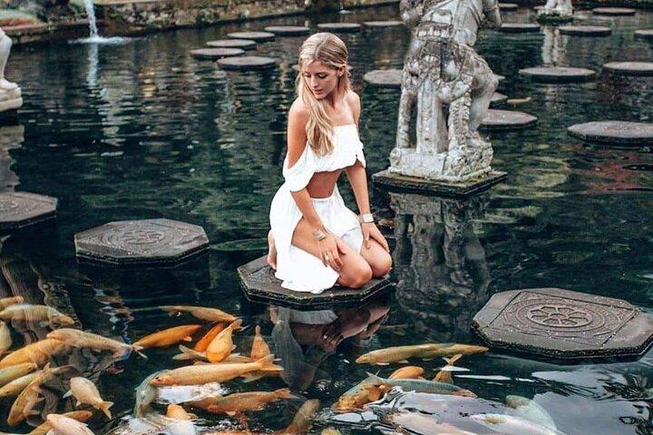 Bali Instagram : Gate of Heavan, Tirta Gangga, Swing and Waterfall