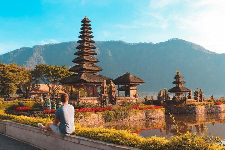 Ulundanu Bratan Temple, Risterrass och Tanah Lot Sunset Tour