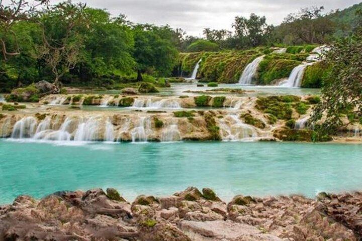 Ganztägige geführte Salalah-Tour mit Ost und West