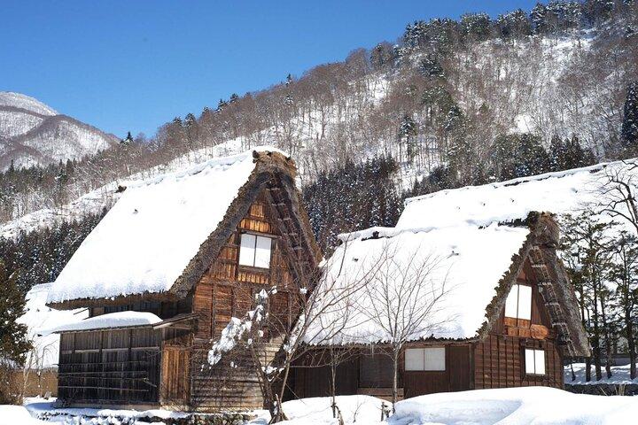 Takayama and Shirakawa Day Tour with Hida Beef Lunch from Nagoya