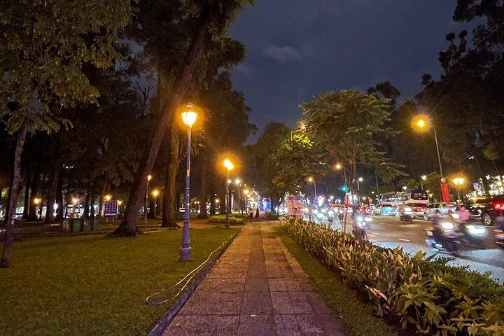 Die Architektur von Zentralsaigon : Eine selbstgeführte Audiotour