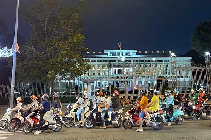 Die Architektur von Zentralsaigon : Eine selbstgeführte Audiotour