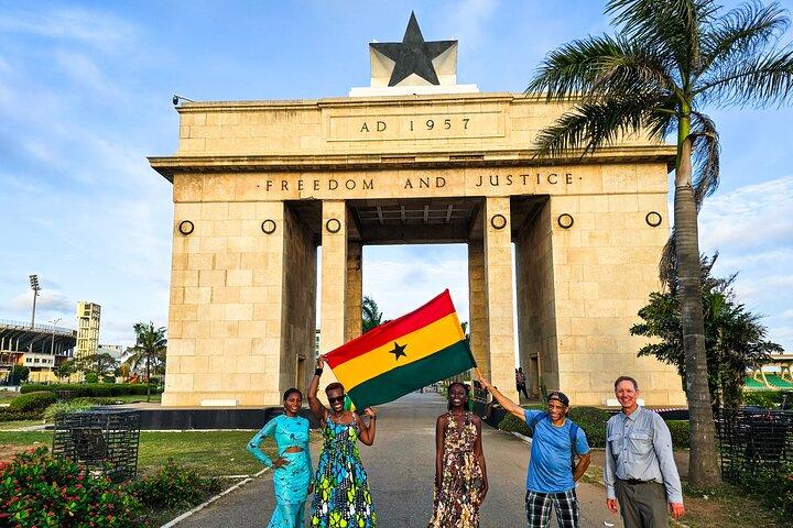 Experiencia cultural e histórica en Accra