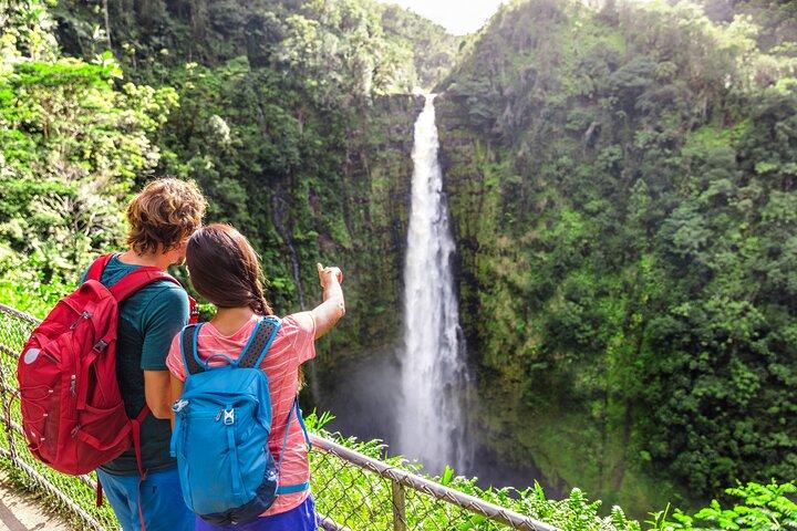 Volcanoes, Beaches and Waterfall Highlights Private Guided Tour