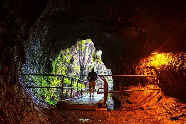 Volcanoes, Beaches and Waterfall Highlights Private Guided Tour