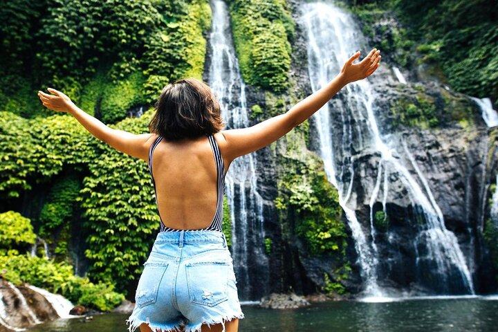 Tour Privado em Ubud: Waterfalls, Temple and Rice Terraces Swing