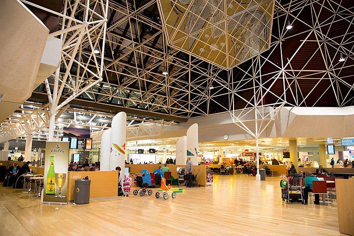 ケプラヴィーク空港（KEF）からのプライベート送迎-ギャロンティードピックアップ