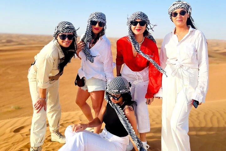 Dubai Desert Safari With Buffet Dinner Tour