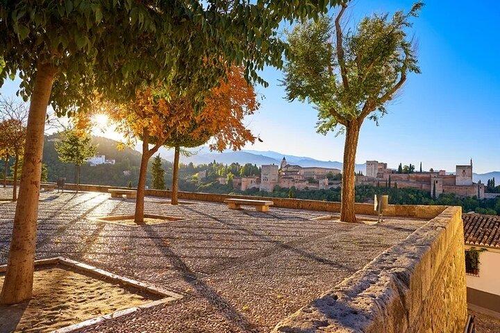 Panoramatour durch die Alhambra und Granada und Umgebung