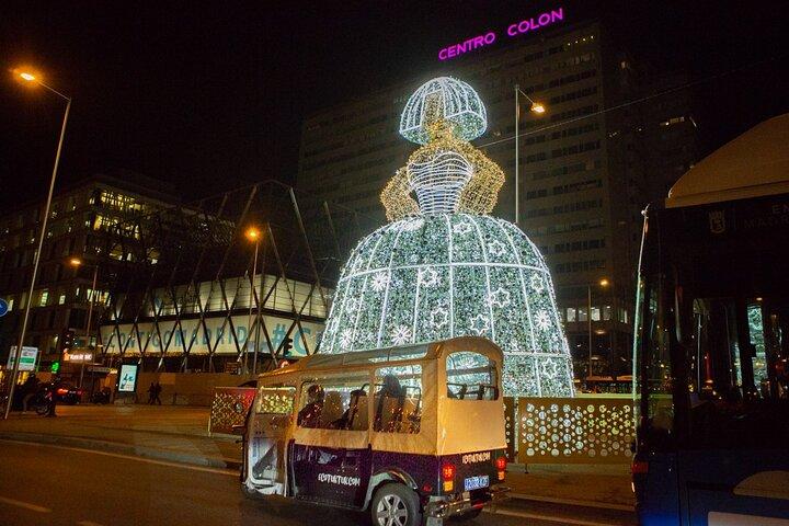 プライベートエコトゥクトゥクで行くマドリードのクリスマスイルミネーションツアー