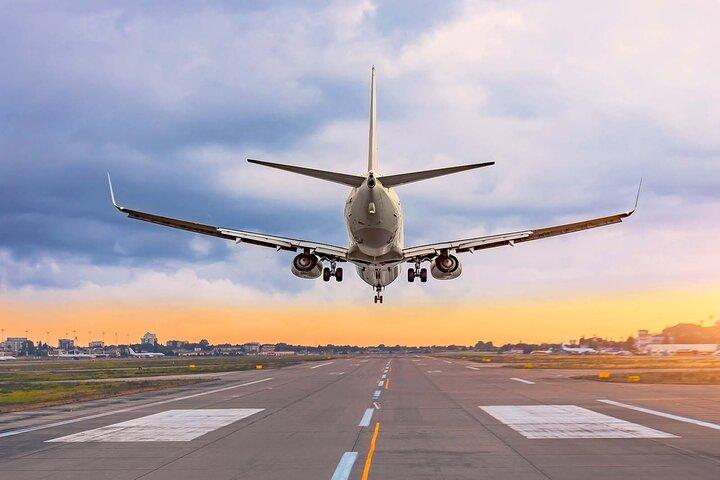 アテネ空港ホテル間のプライベート送迎