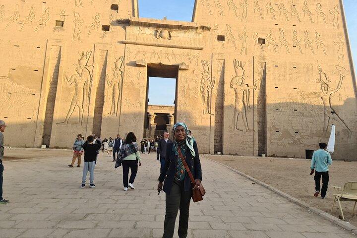 Louxor à Edfou et Kom Ombo Temples avec Assouan Transfert