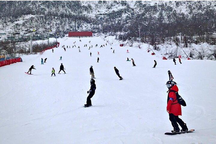 Privat tur til Xiling Snow Mountain