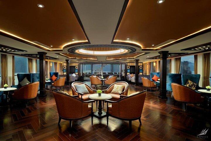 Top Lan Ha Bay Experience : 2D1N Capella 6 - Sternfahrt ab Hanoi