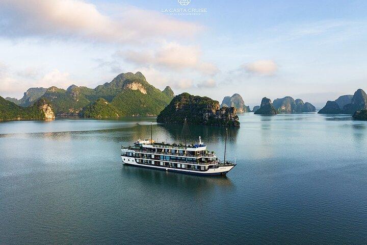 La Casta övernattningskryssning – Halong & Lan Ha Bay Experience