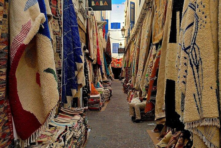 マラケシュから海岸沿いの街エッサウイラ1日観光