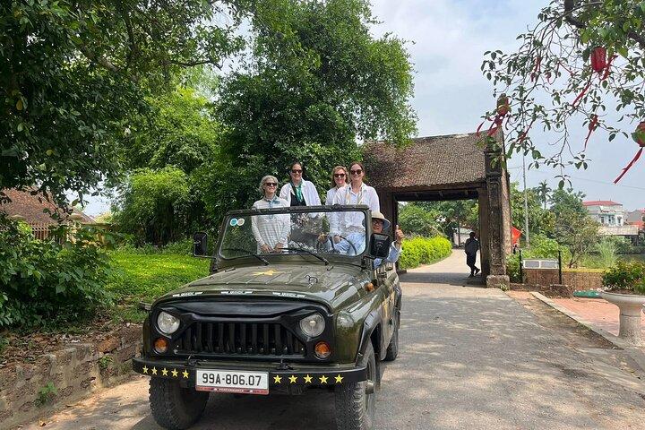 Hanoi : Excursión en jeep por el campo a la antigua aldea de Duong Lam