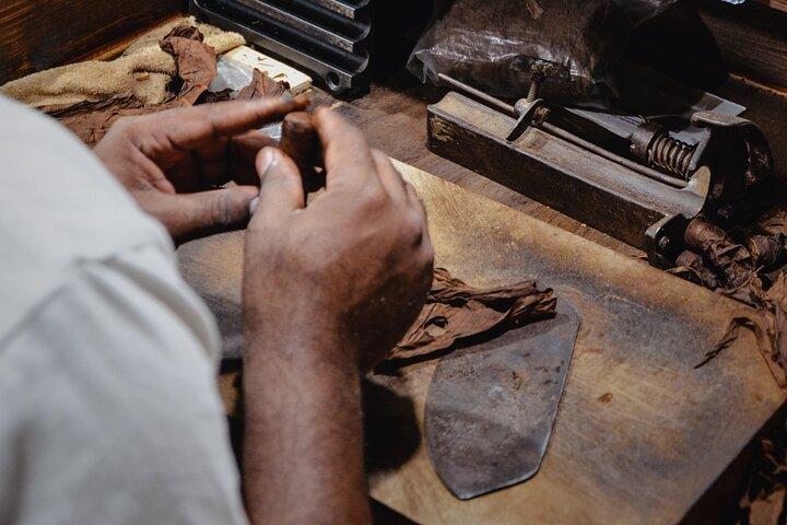Role seu próprio cigarro em Miami