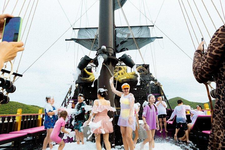 Sunset Pirate Adventure Cruise para Koh Larn de Pattaya