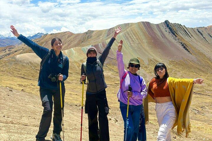 Palcoyo Rainbow Mountain Tour in group