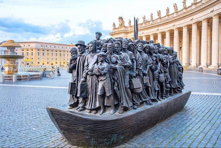 Secretos oscuros del Vaticano - Tour a pie (audio autoguiado)