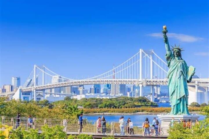 Private Tokyo Tour with English Speaking Driver