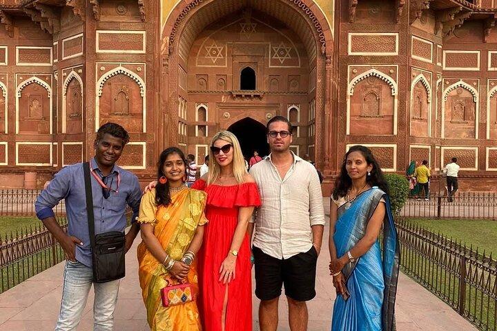 Von Delhi : Agra Taj Mahal & Agra Fort mit Baby Taj mit dem Auto
