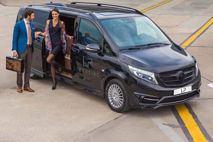 Private transfer DE Casablanca Airport