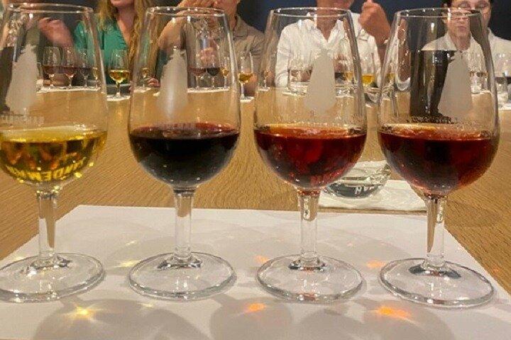 Port and Douro Wine Degustação Privada e Emparelhamento com um Sommelière