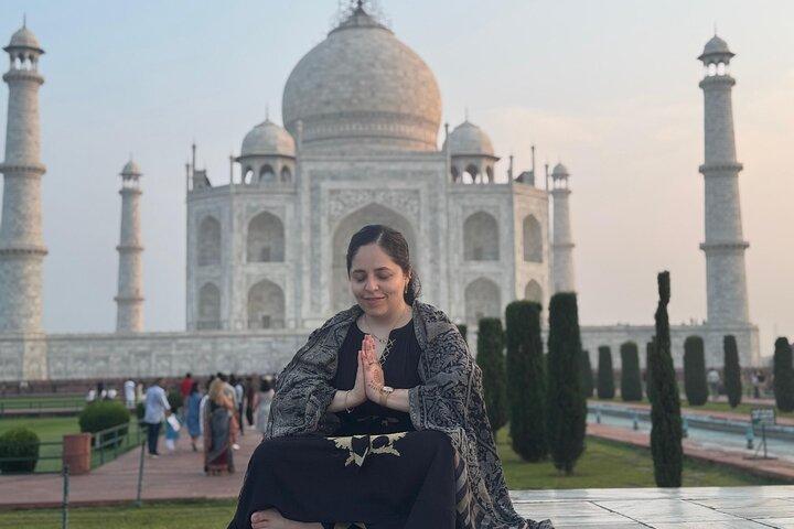 Agra : Tour privado sin colas por Taj Mahal con entrada al mausoleo