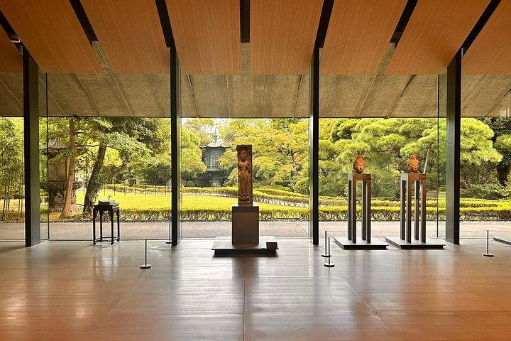 TOKYO 2時間ハイライト ガーデンアルチザンEバイクが案内するガーデンズツアー