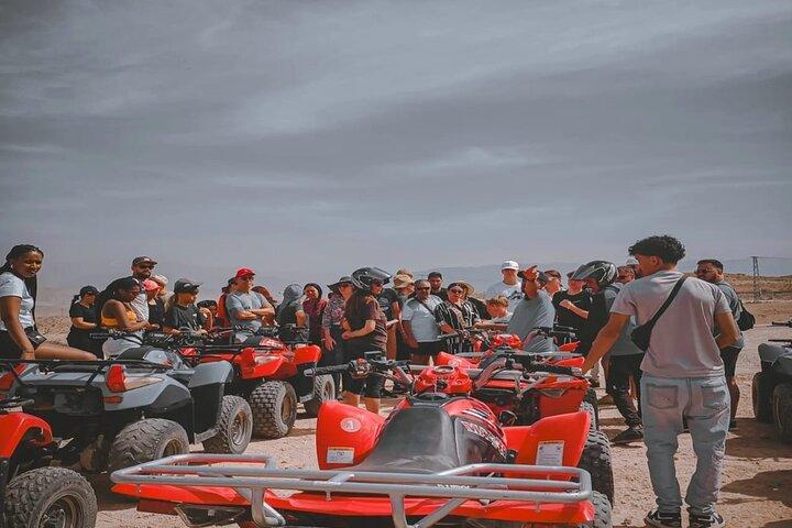 Agafay Quads Cena de camellos en Marrakech