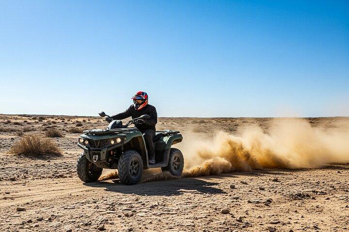 Marrakech : Agafay Desert Quad y Camel Ride, Dinner & Show