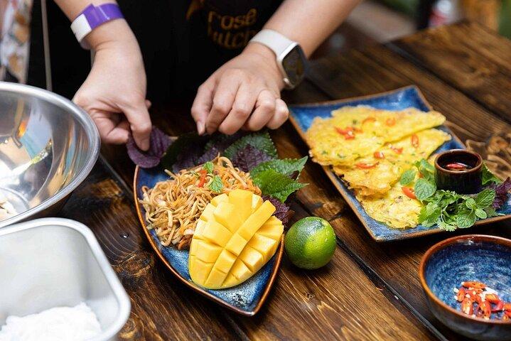 Hanoi Cooking and Culture Class Free Pick Up