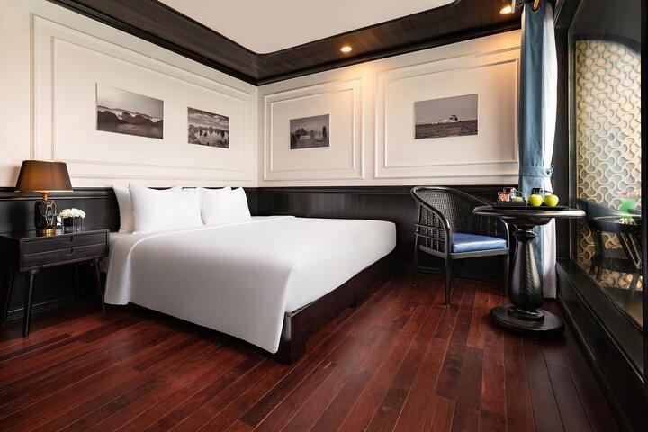 Hanoi : La Casta Cruise 3D2N ランハ湾の美しさを発見