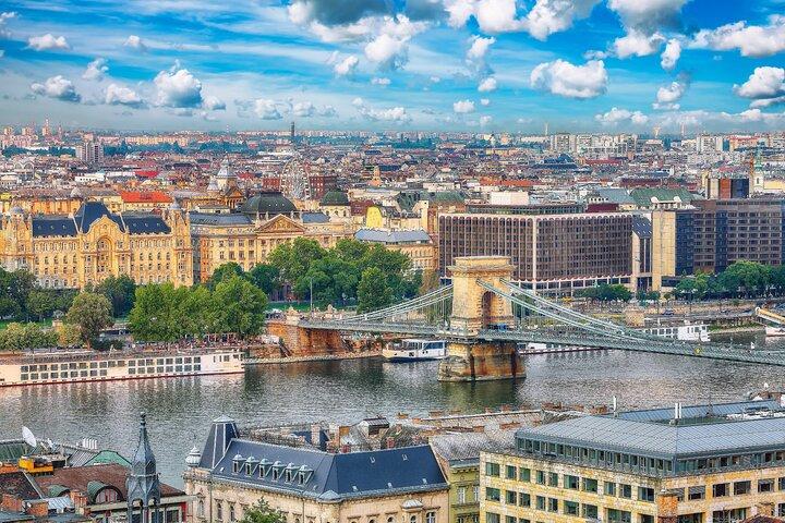 Budapest Visite audioguidée à pied 3h45 et 23 commentaires audios
