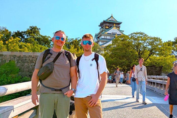 Visita guiada al Castillo de Osaka y Museo Histórico de Osaka