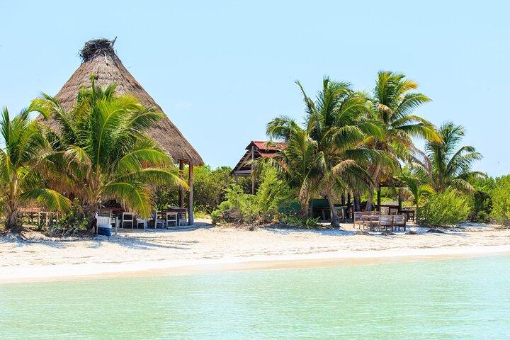 Isla Contoy & isla Mujeres, buceo y almuerzo en la playa.