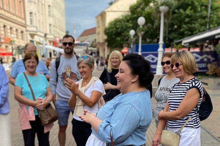 Witch & Whispers: Histórias da Cidade Alta de Zagreb