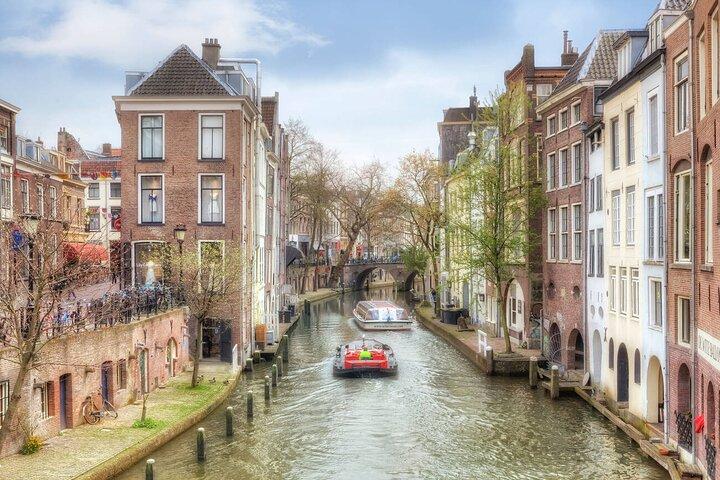 Private Day Trip to Utrecht, Oudewater and Gouda from Amsterdam