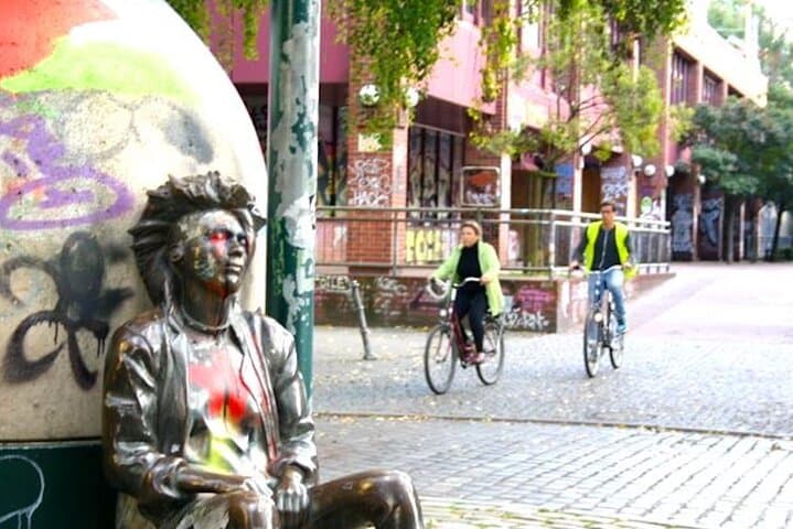Berlin: Experience the Alternative Kreuzberg on a Bike Tour