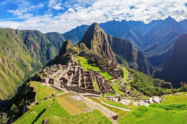 Machu Picchu Full Day Tour from Cusco – Train & Guided Visit