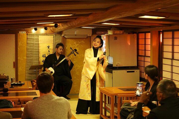 東京屋形船ディナークルーズ：すき焼き、ショー&東京タワーオプション