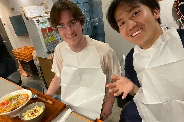 Shibuya Ramen Tasting Experience with Local Guide