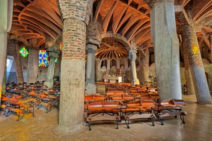 Barcelona Pass: La Sagrada, Casa Batllo, Transport & 40+ Sights